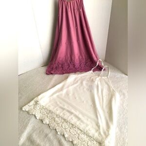 Wet Seal 2 Spaghetti Strap Top Lace Blouses - Purple and White Small